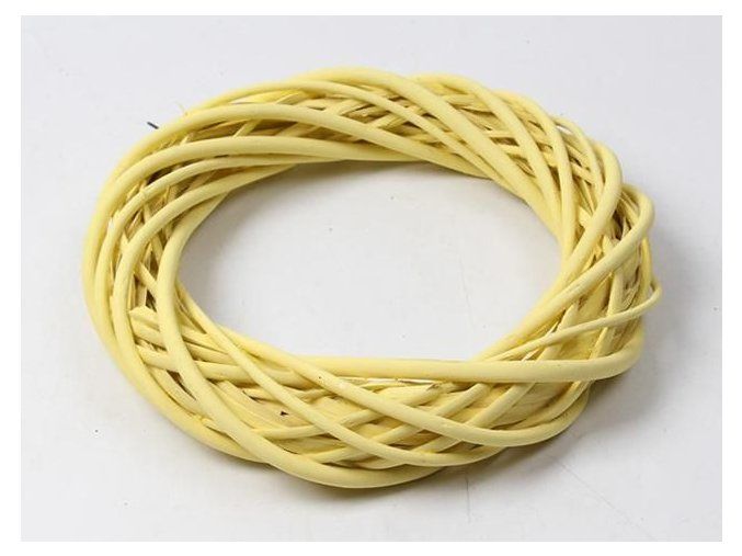 Věnec proutí - kruh 24 cm žlutý